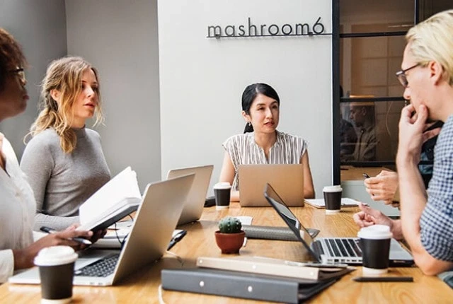 選擇哪種視訊會議系統最適合？Skype、硬體式、軟體式詳細比較