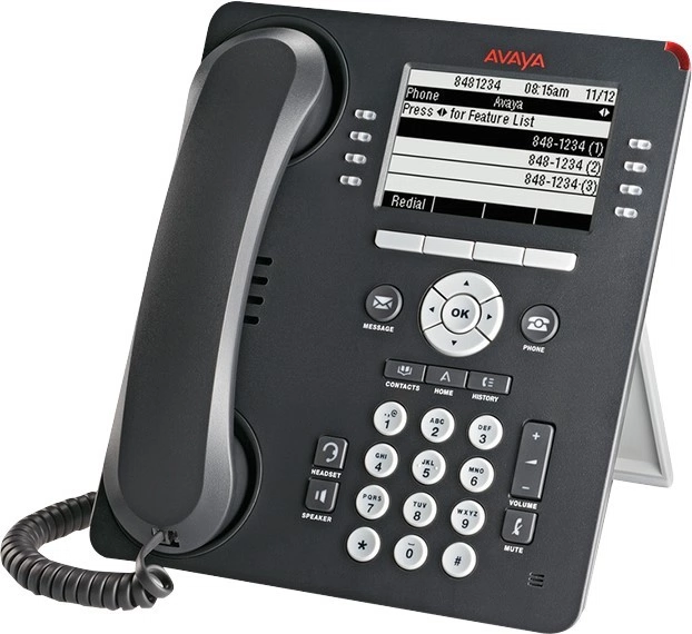 AVAYA IPO 電話交換機